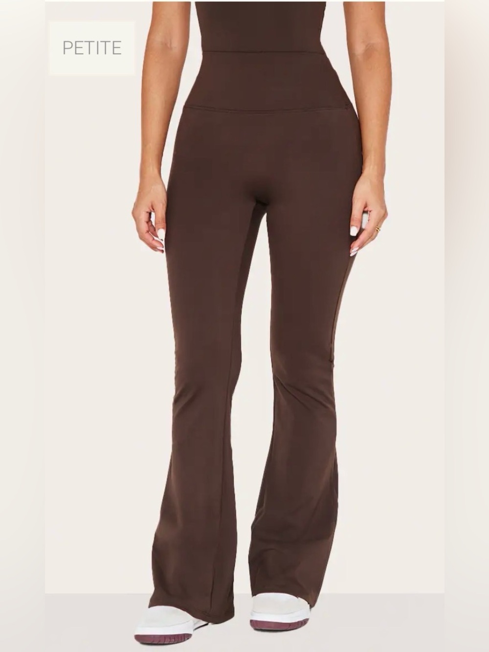PrettyLittleThing PETITE ESPRESSO SCULPT HIGH WAIST FLARED YOGA PANTS